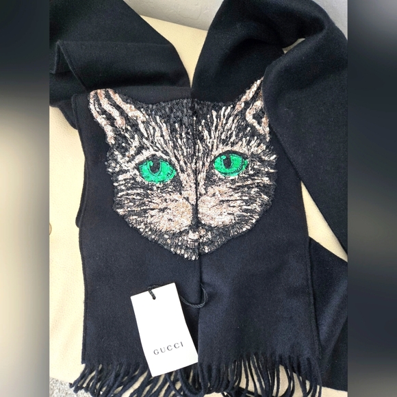 Gucci Black Silk Cashmere Scarf Mystic Cat Sequin Embellishment Fringe Edge - Picture 1 of 8